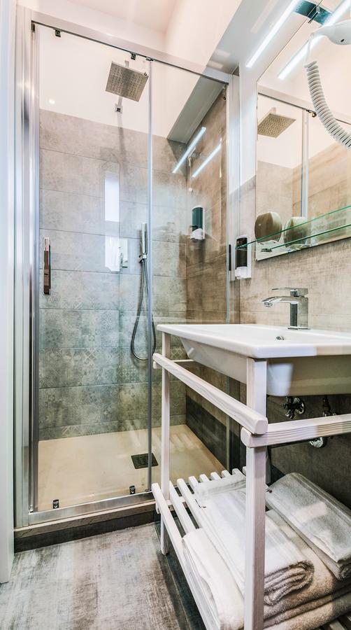 Lele Rooms San Lorenzo 罗马 外观 照片